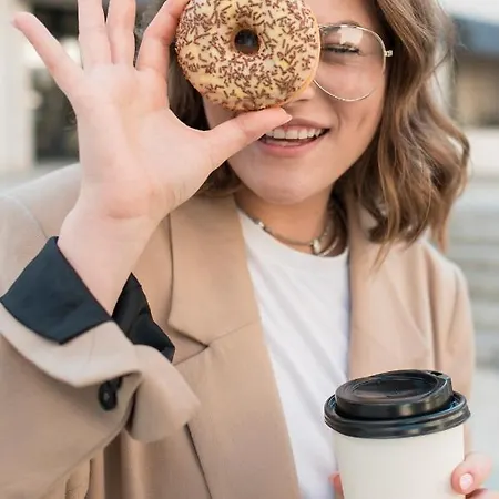 Alt Deutz City-messe-arena 2*