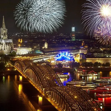 Hotel Alt Deutz City-messe-arena 2*