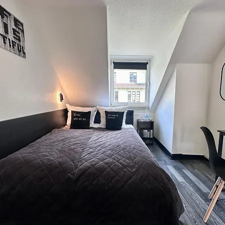 Alt Deutz City-messe-arena Hotel