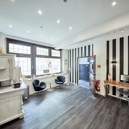 Szálloda Alt Deutz City-messe-arena Kontaktloser Self Check-in