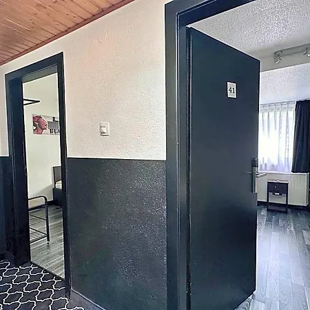 Alt Deutz City-messe-arena Kontaktloser Self Check-in 2*