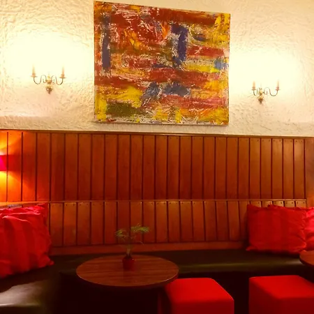 Alt Deutz City-messe-arena Hotel