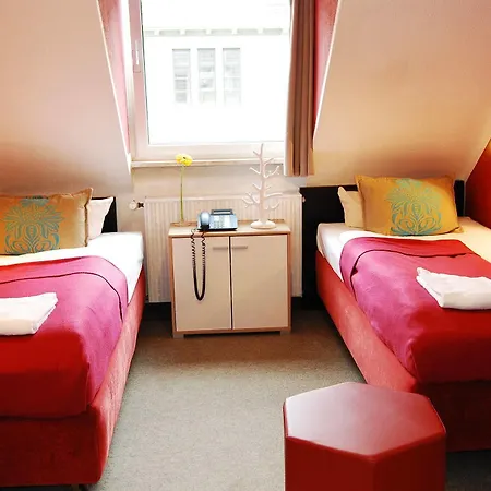 Hotel Alt Deutz City-messe-arena