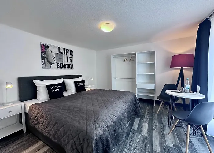 Alt Deutz City-messe-arena Kontaktloser Self Check-in Otel