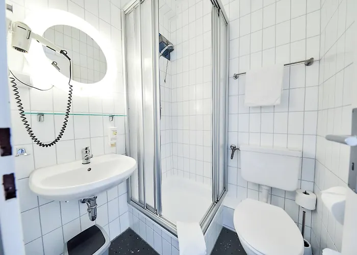 Alt Deutz City-messe-arena Kontaktloser Self Check-in 酒店 科隆