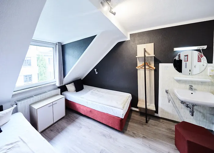 Alt Deutz City-messe-arena Kontaktloser Self Check-in Hotell 2*